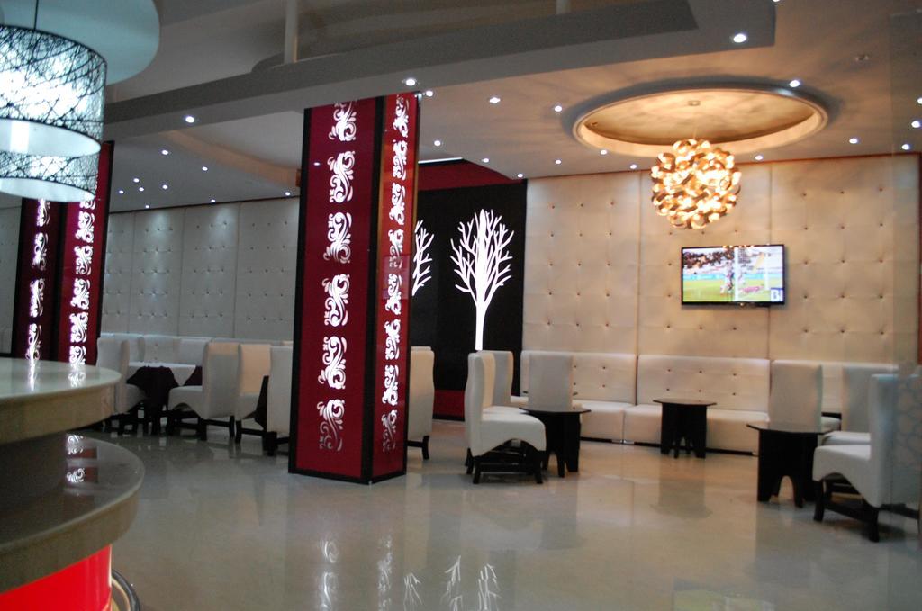 萨尔万酒店 阿尤恩 外观 照片