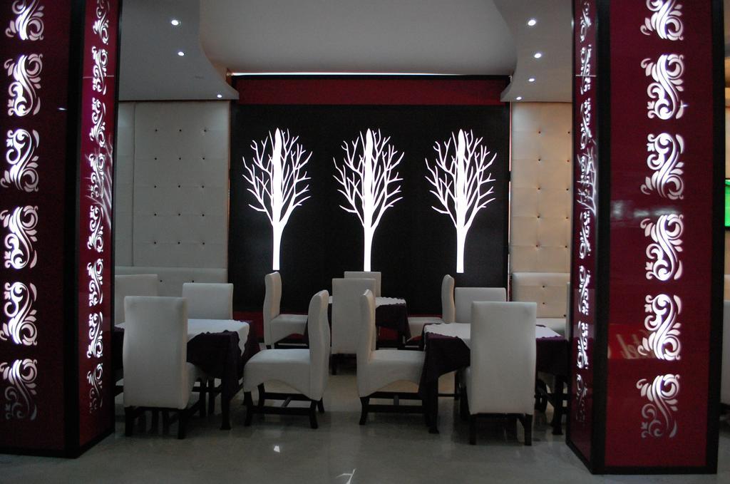 萨尔万酒店 阿尤恩 外观 照片